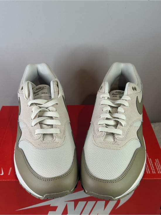 Nike Air Max 1 Essential main image 11